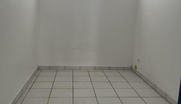 Logement tudiant T3 à Aix en Diois (26150)
