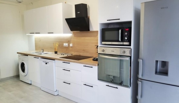 Logement tudiant Location T3 Vide Aix en Provence (13100)