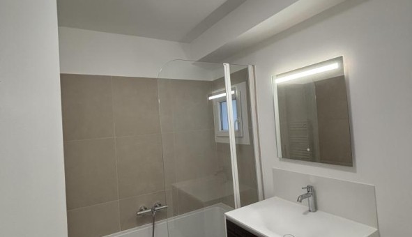 Logement tudiant T3 à Aix en Provence (13100)