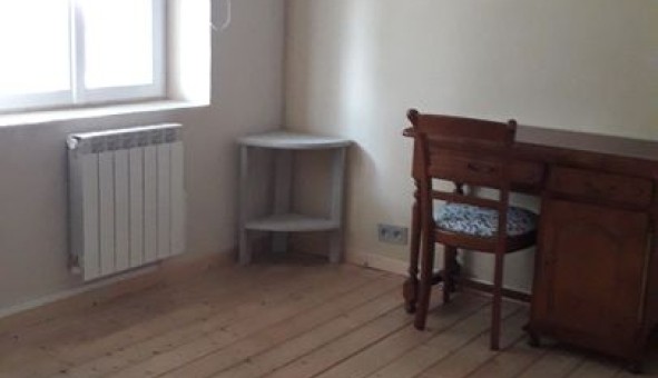 Logement �tudiant T3 &agrave; Aix (19200)