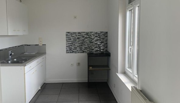 Logement tudiant T3 à Aix (59310)