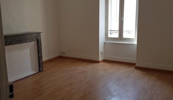 Logement tudiant T3 à Alba la Romaine (07400)