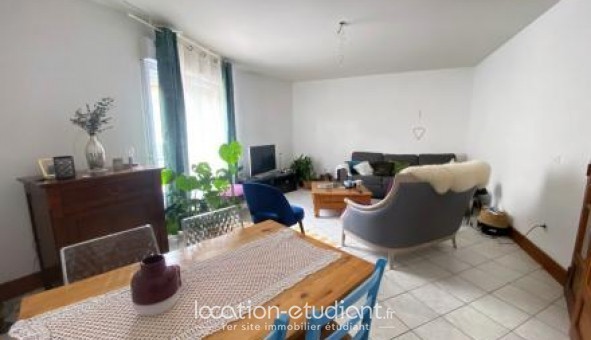 Logement tudiant T3 à Alenon (61000)