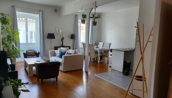 Logement tudiant T3 à Als (30100)