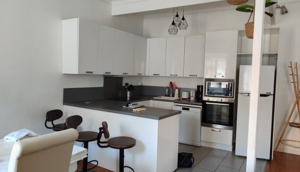 Logement tudiant T3 à Als (30100)