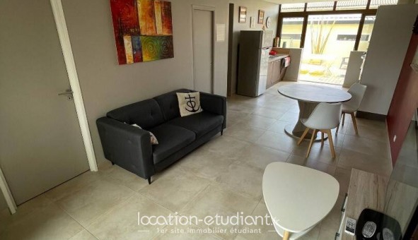 Logement tudiant T3 à Als (30100)