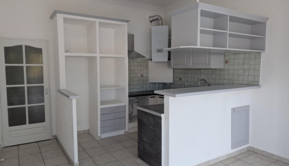 Logement tudiant T3 à Als (30100)