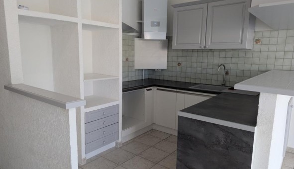 Logement tudiant T3 à Als (30100)