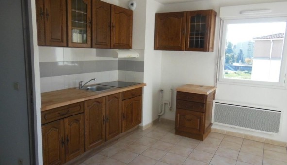 Logement tudiant T3 à Als (30100)