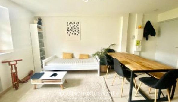 Logement tudiant T3 à Alixan (26300)