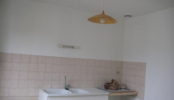 Logement tudiant T3 à Allemans (24600)