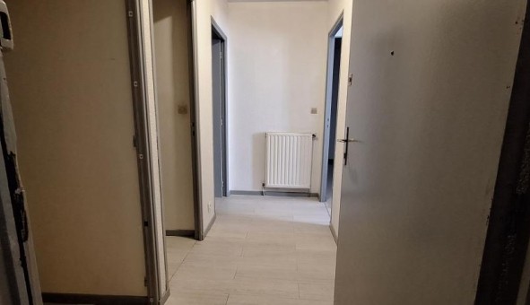 Logement tudiant T3 à Allemans (24600)