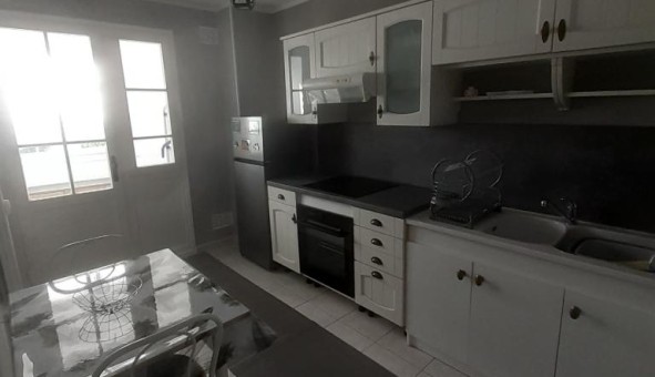 Logement tudiant T3 à Allriot (71380)