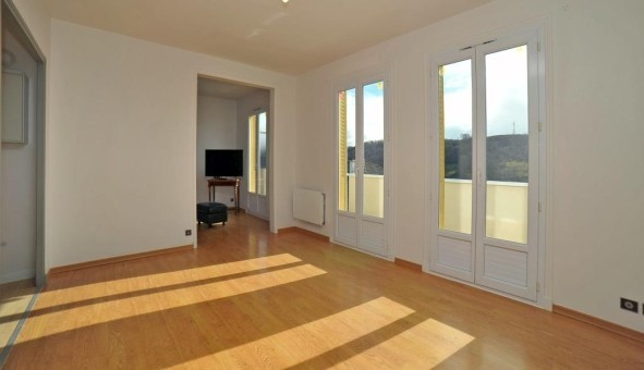 Logement �tudiant T3 &agrave; Alleuze (15100)