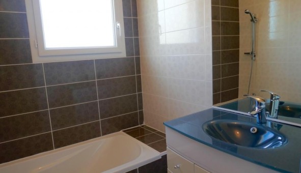 Logement tudiant T3 à Ambrieu en Bugey (01500)