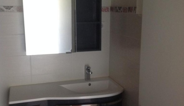 Logement �tudiant T3 &agrave; Amb�rieux en Dombes (01330)