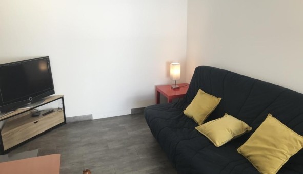 Logement tudiant T3 à Ambrieux (69480)