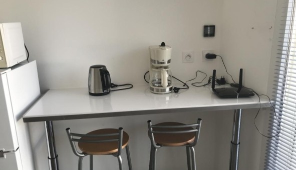Logement tudiant T3 à Ambrieux (69480)
