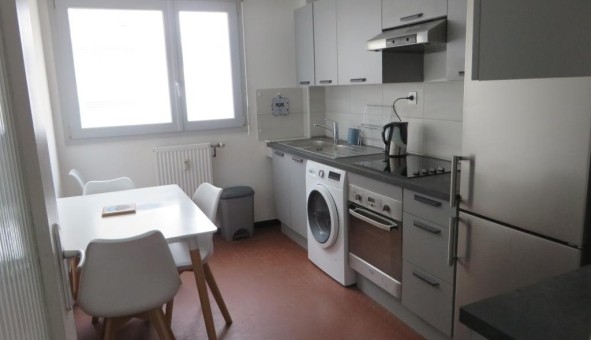 Logement tudiant T3 à Ambilly (74100)