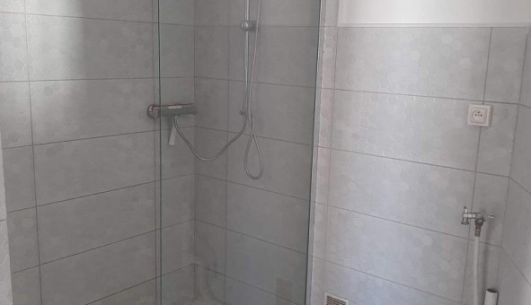 Logement tudiant T3 à Ambilly (74100)
