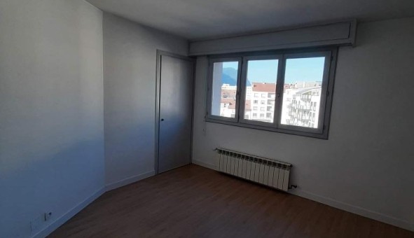 Logement tudiant T3 à Ambilly (74100)