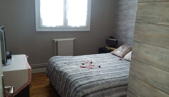 Logement �tudiant T3 &agrave; Ambonil (26800)
