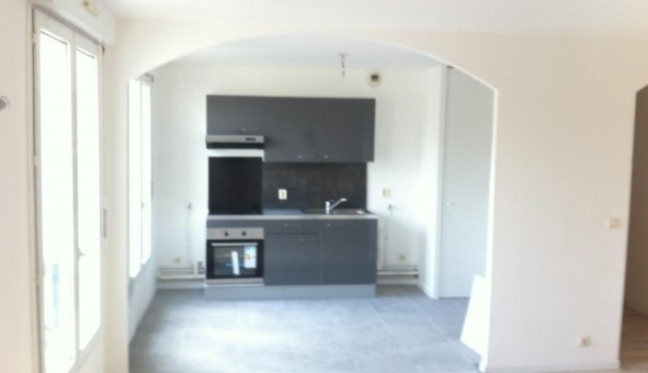 Logement tudiant Location T3 Vide Amiens (80090)