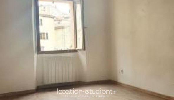 Logement étudiant Location T3 Vide Ampus (83111)