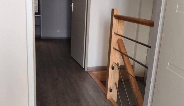 Logement �tudiant T3 &agrave; Amur� (79210)