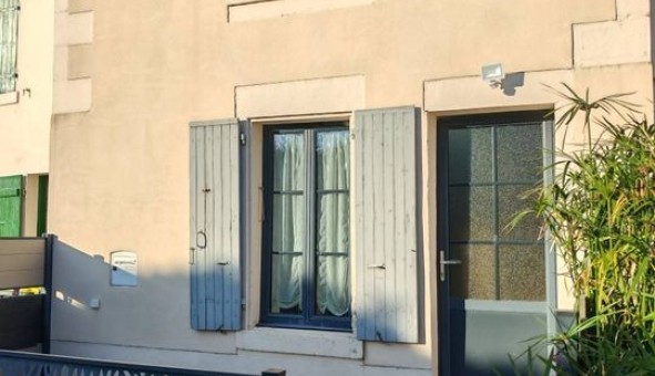 Logement �tudiant T3 &agrave; Amur� (79210)