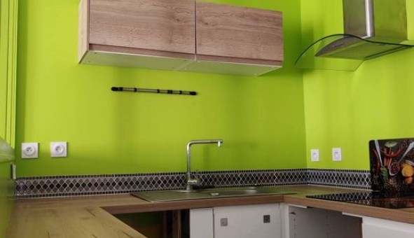 Logement �tudiant T3 &agrave; Amur� (79210)