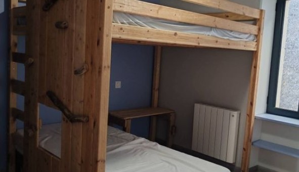 Logement �tudiant T3 &agrave; Amur� (79210)