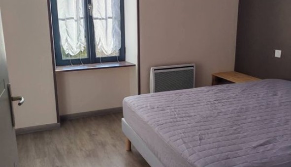 Logement �tudiant T3 &agrave; Amur� (79210)
