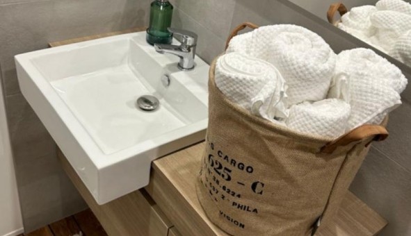 Logement tudiant T3 à Ancne (26200)