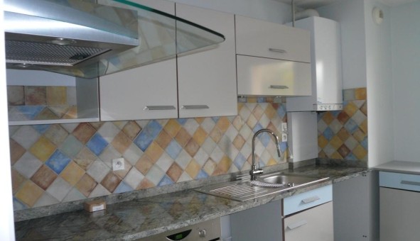 Logement tudiant T3 à Ancne (26200)