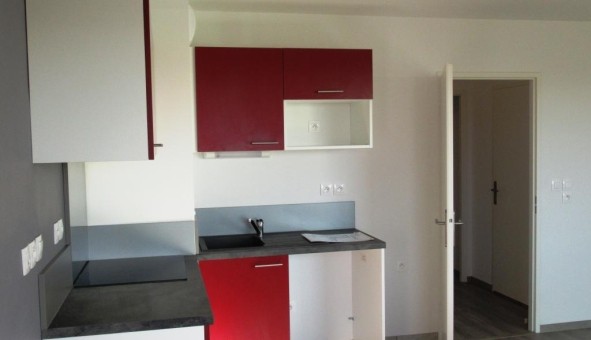 Logement tudiant Location T3 Vide Angers (49000)