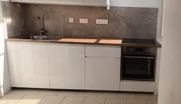 Logement tudiant T3 à Angers (49000)