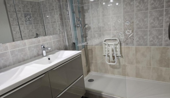 Logement tudiant T3 à Angers (49000)