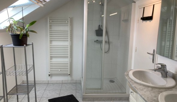 Logement �tudiant T3 &agrave; Angers (49000)