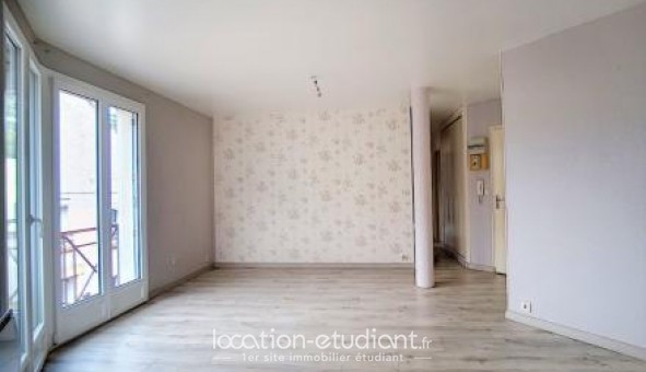 Logement tudiant T3 à Angerville (91670)