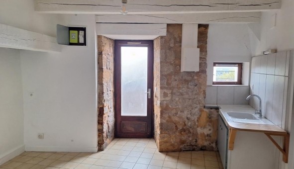 Logement �tudiant T3 &agrave; Anglars Nozac (46300)