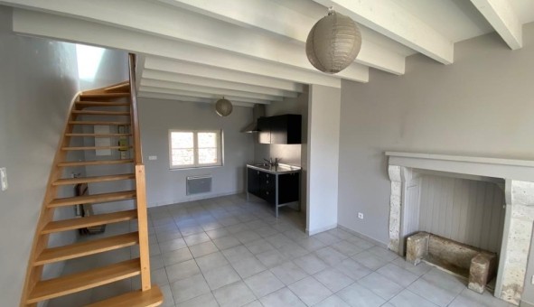 Logement tudiant T3 à Angoulme (16000)