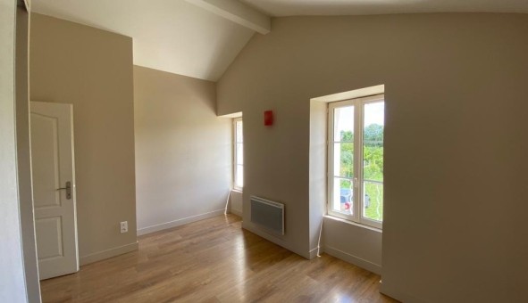 Logement tudiant T3 à Angoulme (16000)