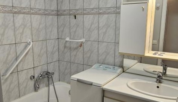 Logement tudiant T3 à Annecy le Vieux (74940)