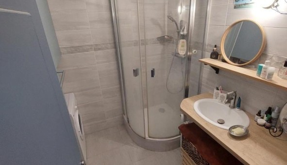 Logement tudiant T3 à Annecy (74000)