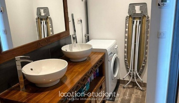 Logement tudiant T3 à Antibes (06160)
