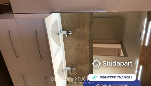 Logement tudiant T3 à Antibes (06160)