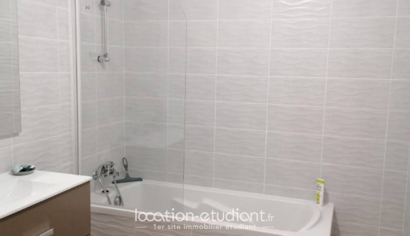 Logement tudiant T3 à Antibes (06160)