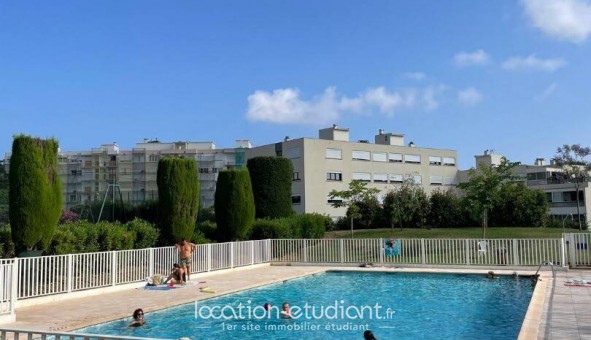 Logement tudiant T3 à Antibes (06160)