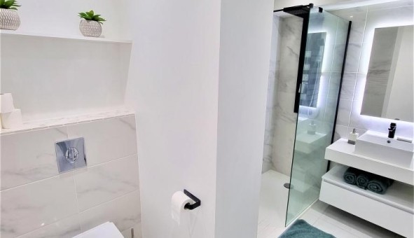 Logement tudiant T3 à Antibes (06160)